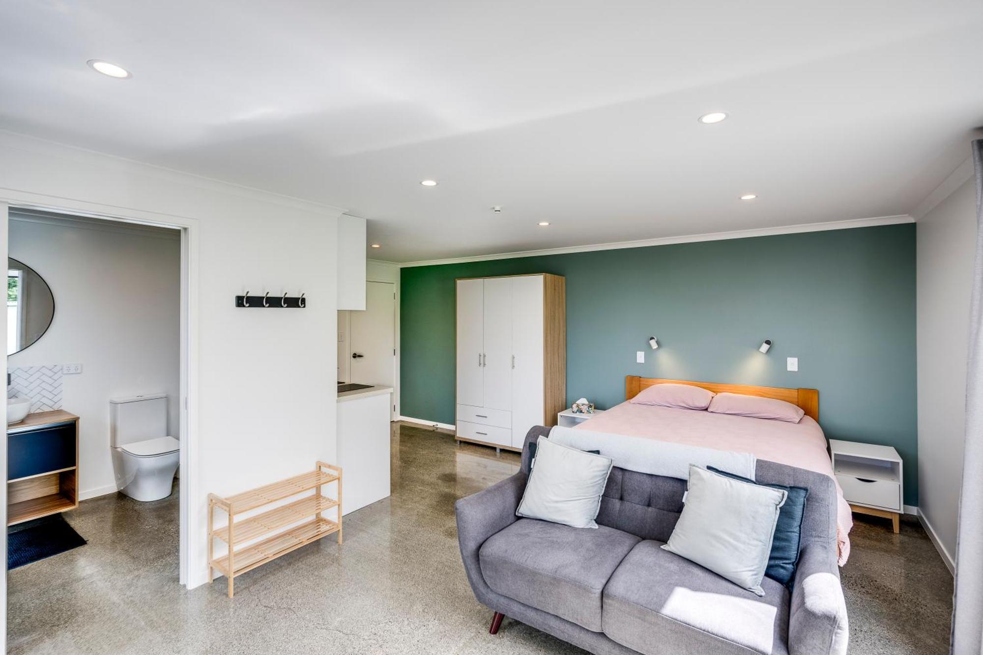 Modern Studio Near Clive River エクステリア 写真